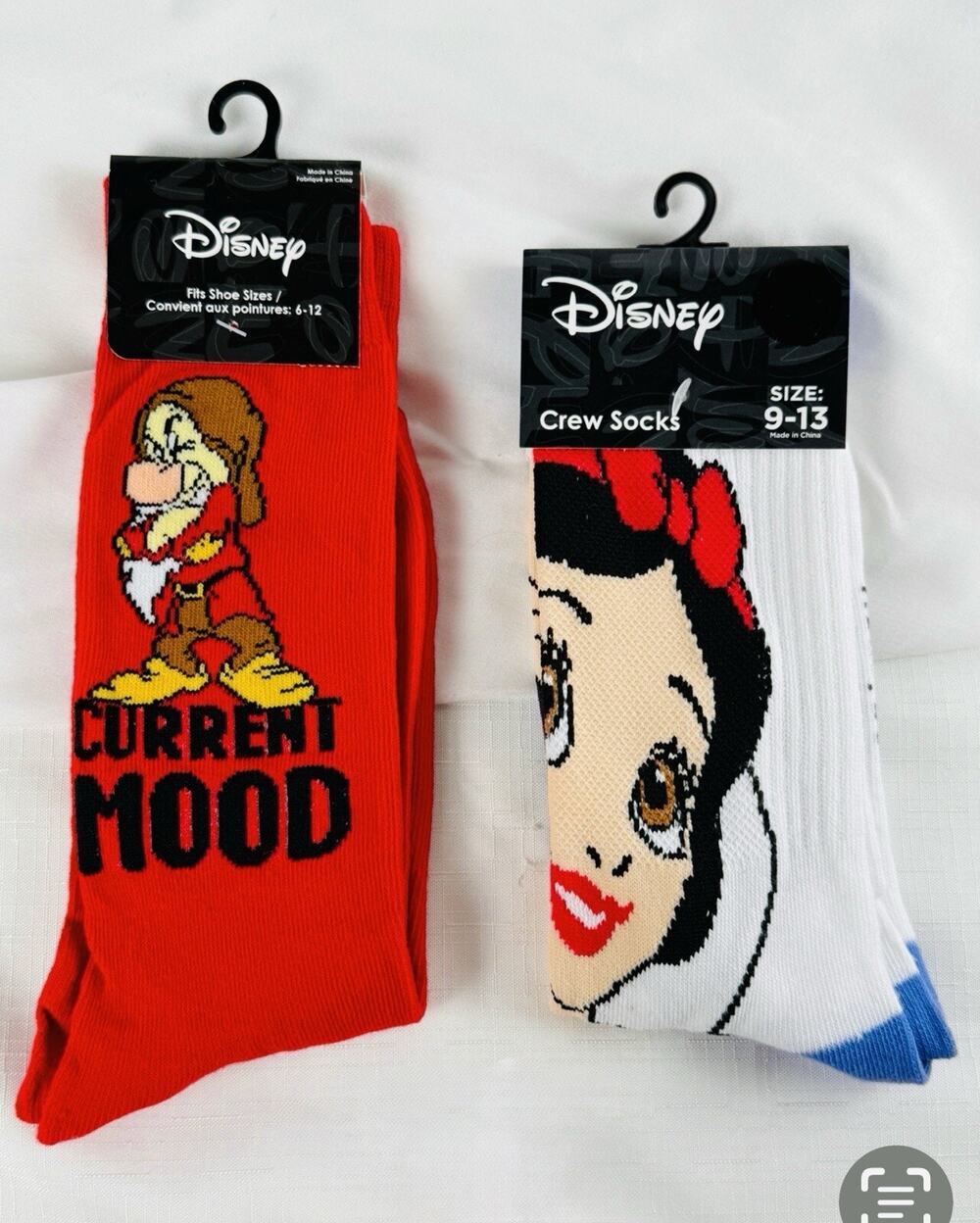 Disney Socks 2 sets Princess Snow White 9-13 Grumpy Current Mood Red Crew 6-12